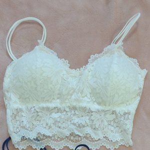 Lacey bralette